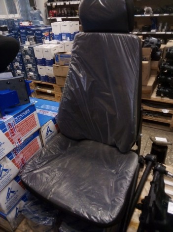 Кресло водителя высокое на КАМАЗ за 24500 рублей в магазине remzapchasti.ru 5320-6810010 В №16