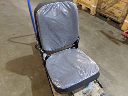 Кресло водителя низкое на КАМАЗ за 18500 рублей в магазине remzapchasti.ru 5320-6810010 Н №11