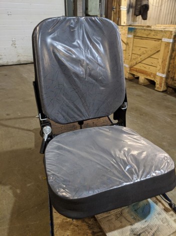 Кресло водителя низкое на КАМАЗ за 18500 рублей в магазине remzapchasti.ru 5320-6810010 Н №59
