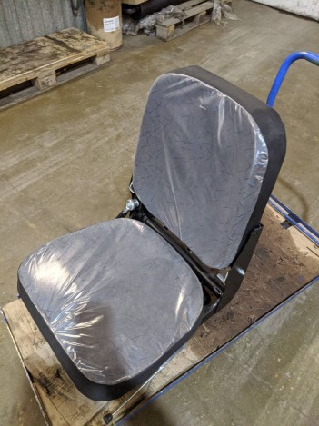 Кресло водителя низкое на КАМАЗ за 18500 рублей в магазине remzapchasti.ru 5320-6810010 Н №84